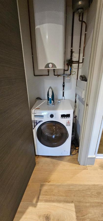 Studio Flat In Tottenham 伦敦 外观 照片